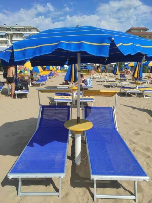 Ferienwohnung Blue Moon Penthouse Lido di Jesolo Exterior foto