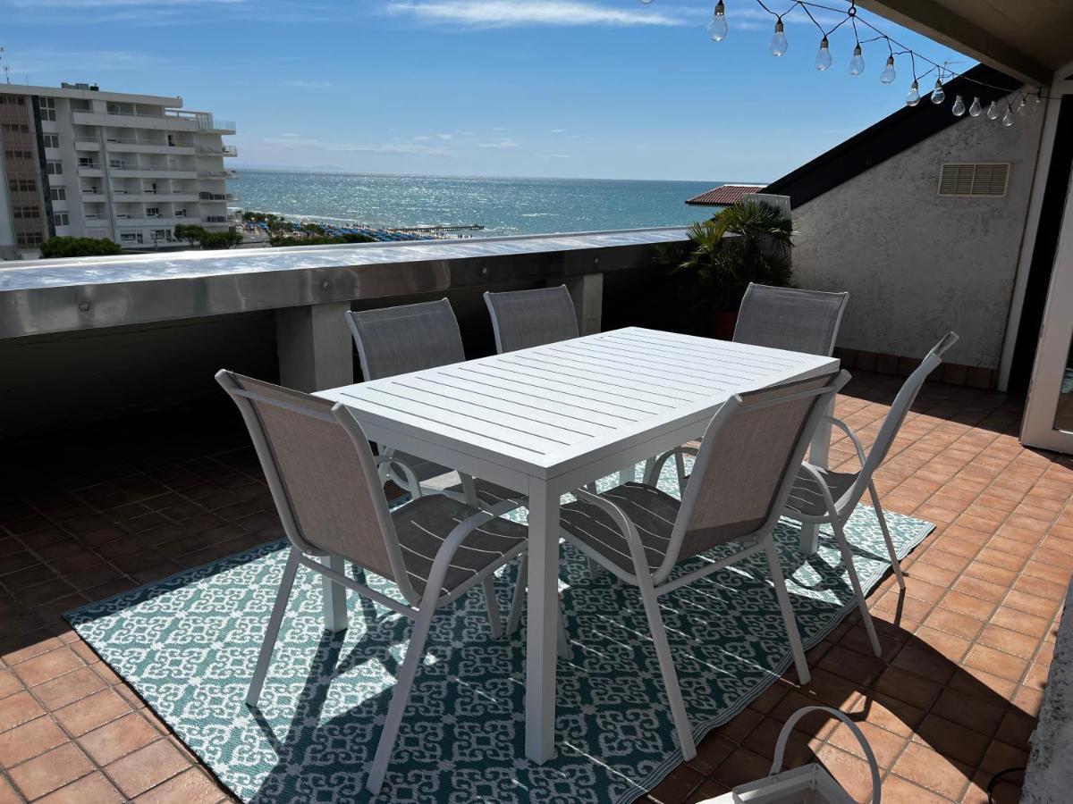 Ferienwohnung Blue Moon Penthouse Lido di Jesolo Exterior foto